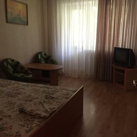 Appartement 2-Х Комнатная Квартира, Первая Линия От Моря à TTchornomorsk Extérieur photo