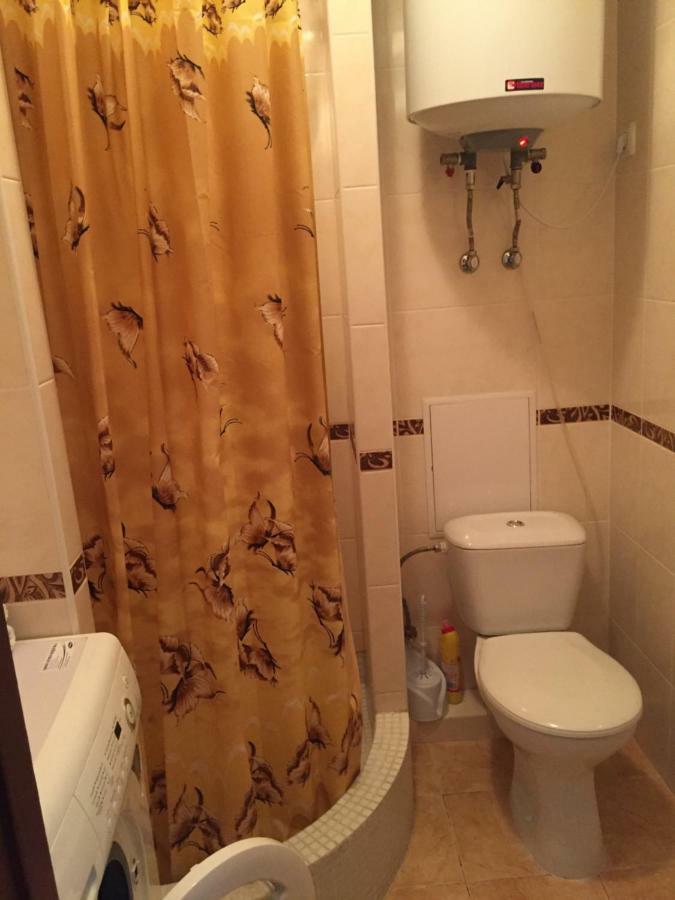Appartement 2-Х Комнатная Квартира, Первая Линия От Моря à TTchornomorsk Extérieur photo